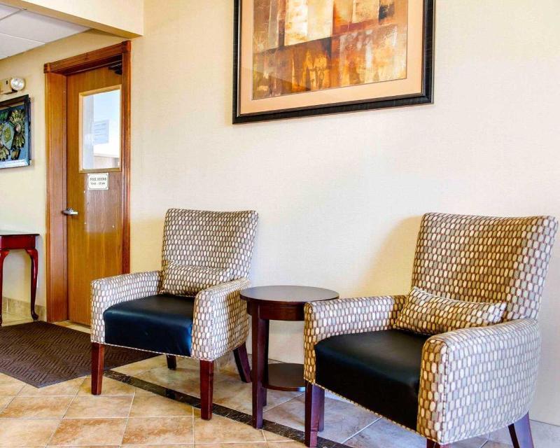 Quality Inn I-74 Batesville Εξωτερικό φωτογραφία