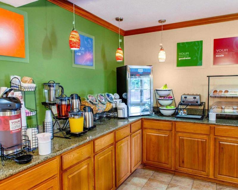 Quality Inn I-74 Batesville Εξωτερικό φωτογραφία