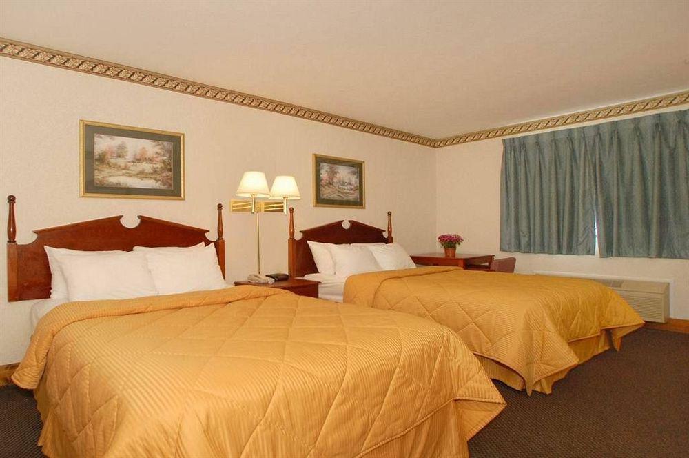 Quality Inn I-74 Batesville Δωμάτιο φωτογραφία